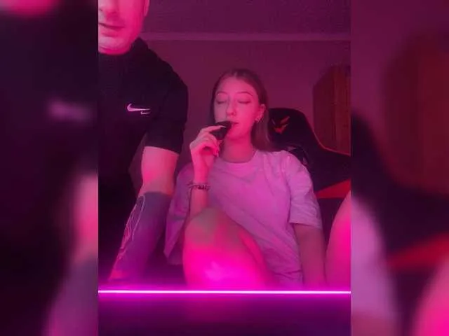 AliceGirl18 Profile Image