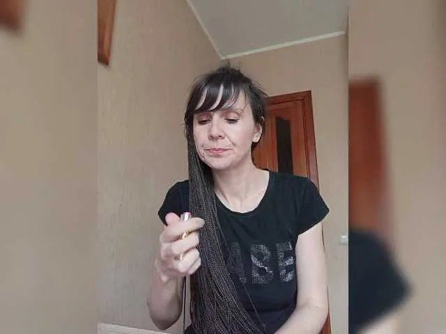 Hellenalonenochka's Thumb Image