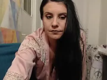 larataylorrr's Thumb Image