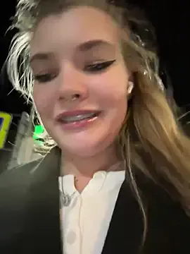 Holy_Tereza's Thumb Image