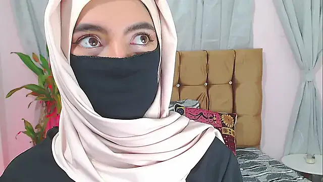 jade_nassar's Thumb Image