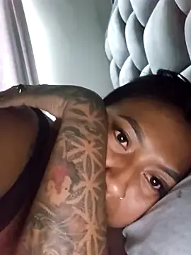 luisa16xxx's Thumb Image