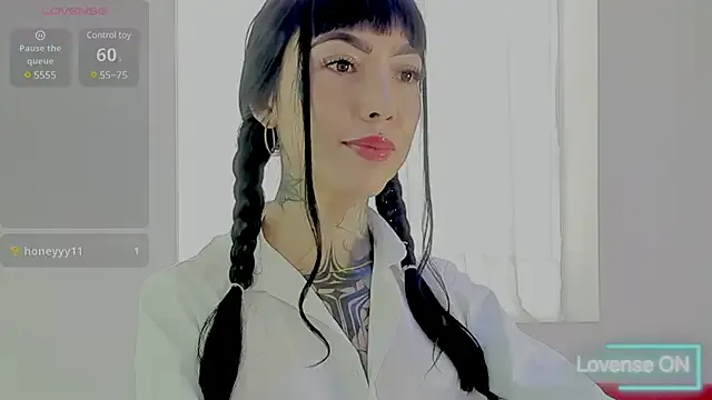 NinaVall's Thumb Image