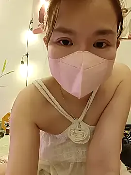 Trang26 broadcasting live